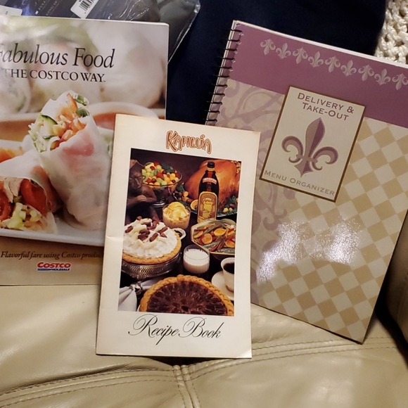 Other - Lot of 2 Cookbooks and Menu Organizer